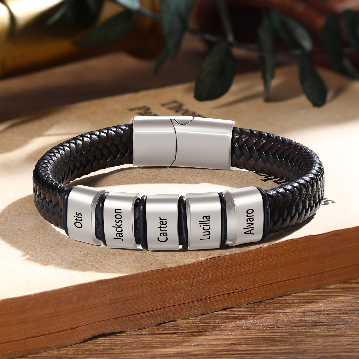 Personalised Men's Leather Bracelet with 5 Names with 5 Beads Bracelet
