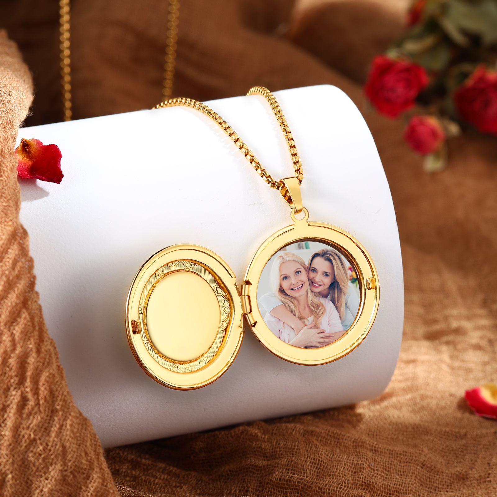 Personalised Photo Gold Locket Necklace