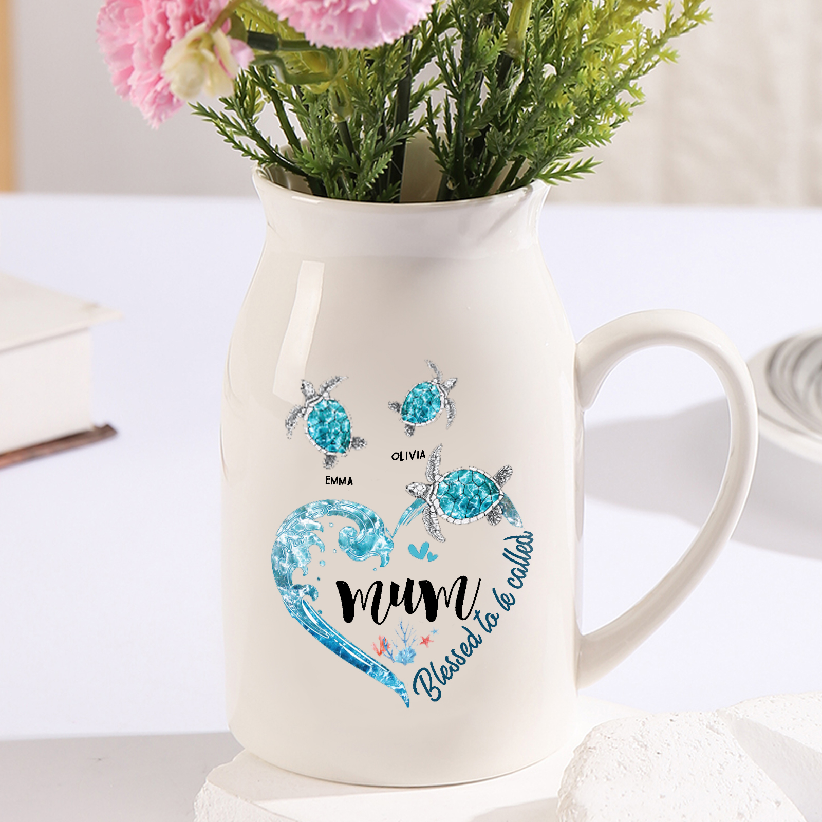 Personalised Ceramic Vase – Custom 2-8 Names & Texts - Heart & Sea Turtle Design  – Unique Mother's Day Gifts for Her | Jessemade