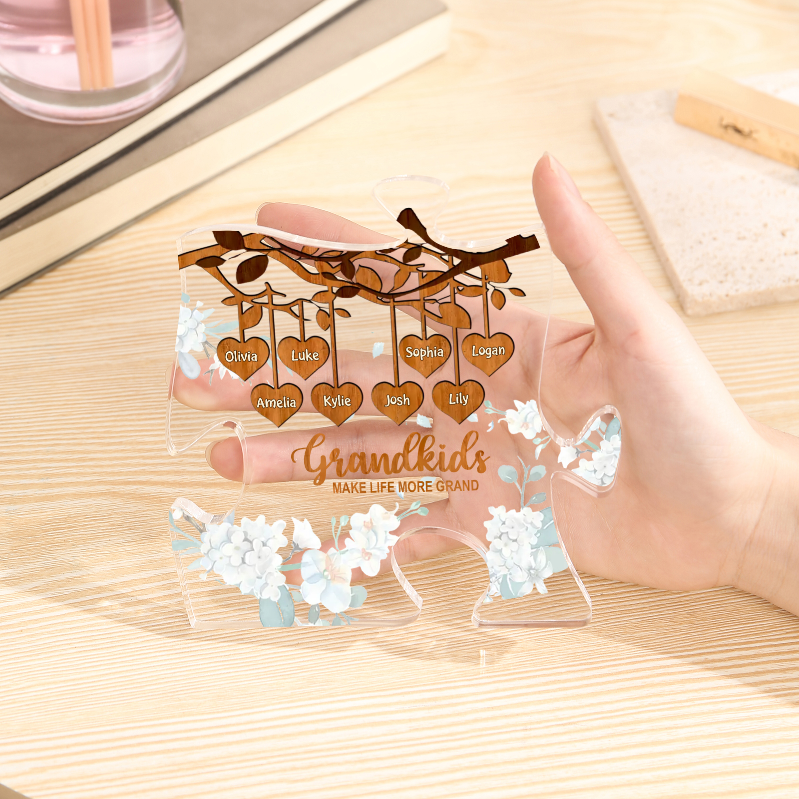 Personalised Acrylic Puzzle Ornament – with Custom 8 Names – "Grandkids Make Life More Grand" – Unique Gift for Grandmother | Jessemade