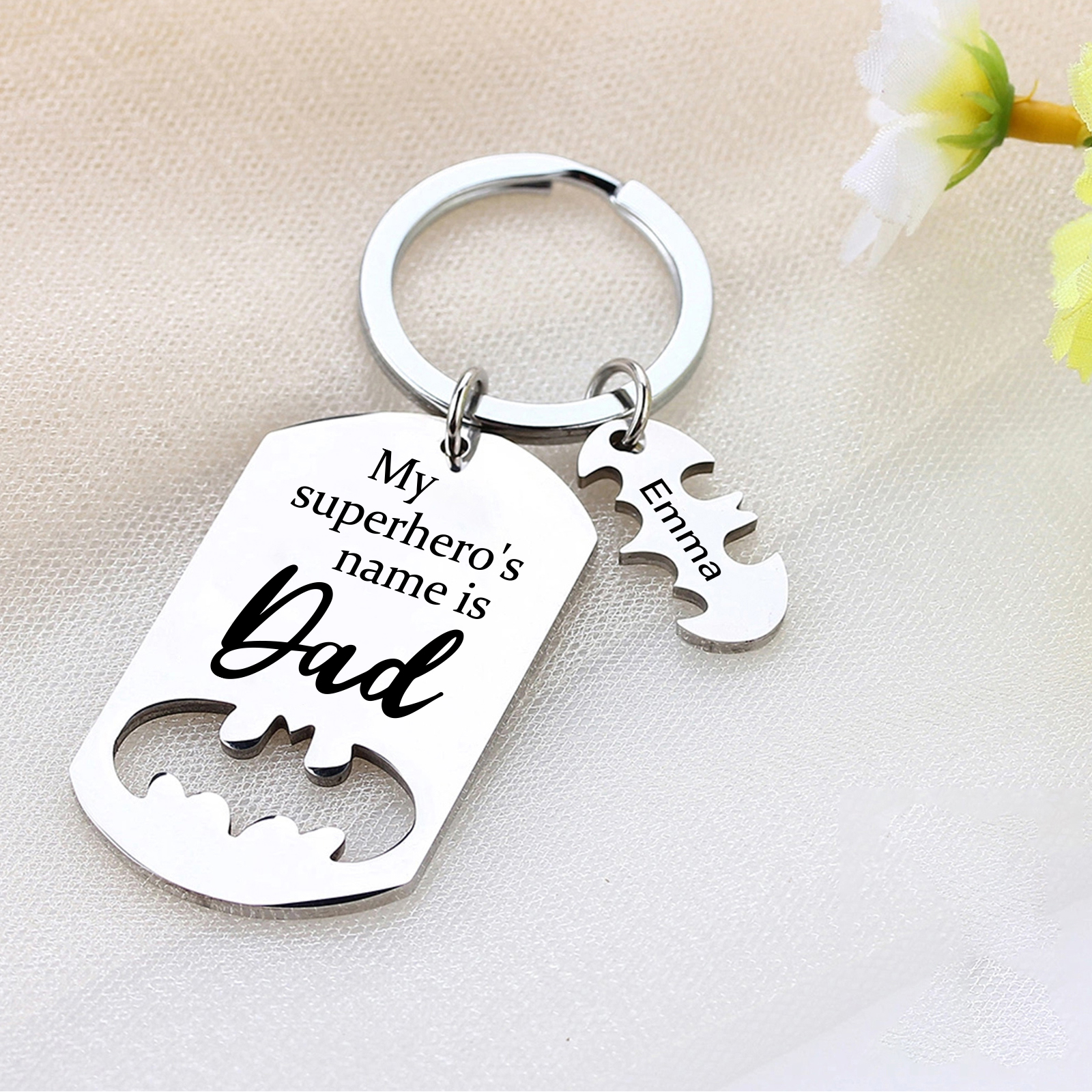 1 Names -Personalised Bat Keyring Father Keyring Gifts for Batman Dad - My Superhero's Name Is Dad