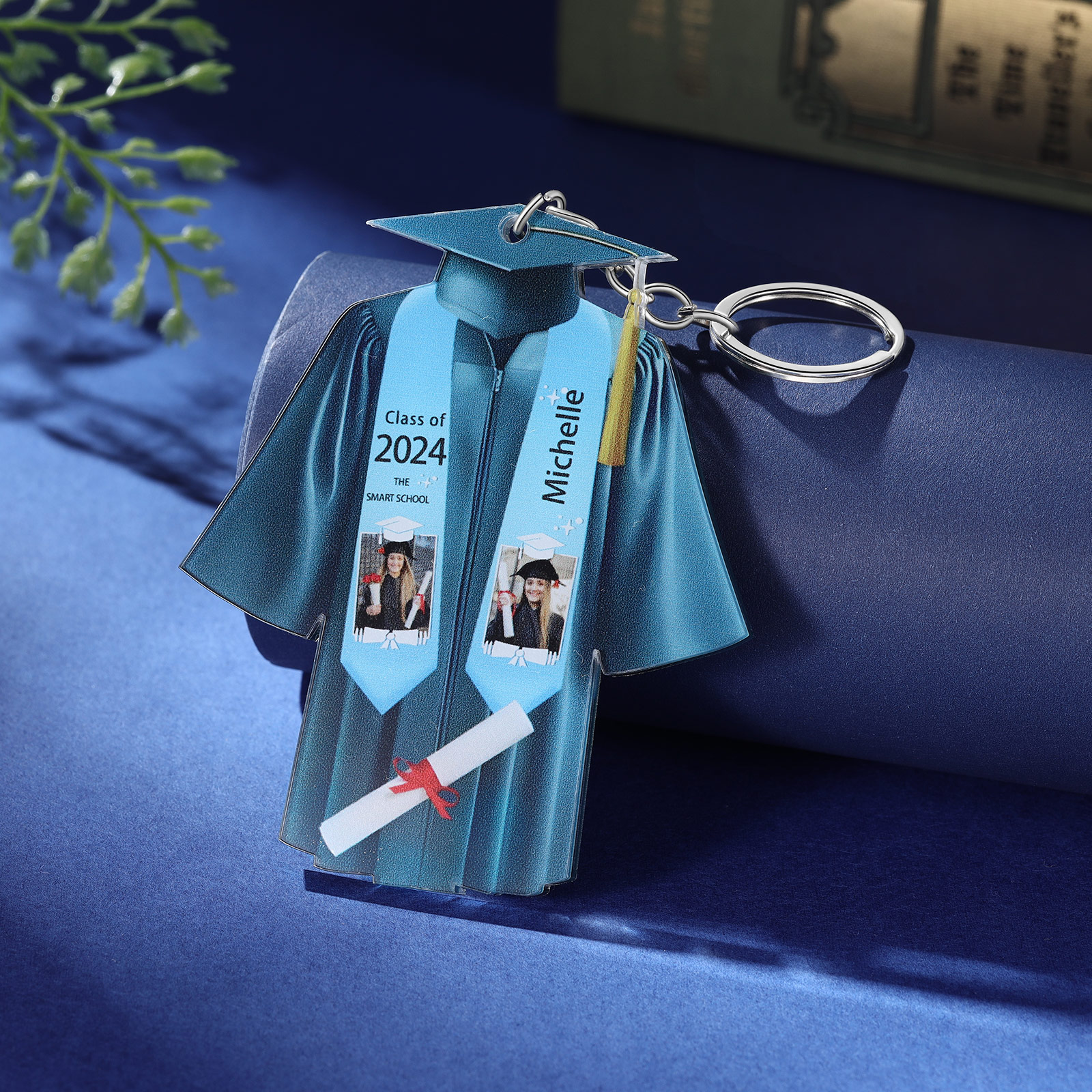 Jessemade UK Personalized 2 Photo & Name & 2 Text Exquisite Stainless Steel Graduation Keychain Gift For Her/Him 17.99 m2-t2-n1