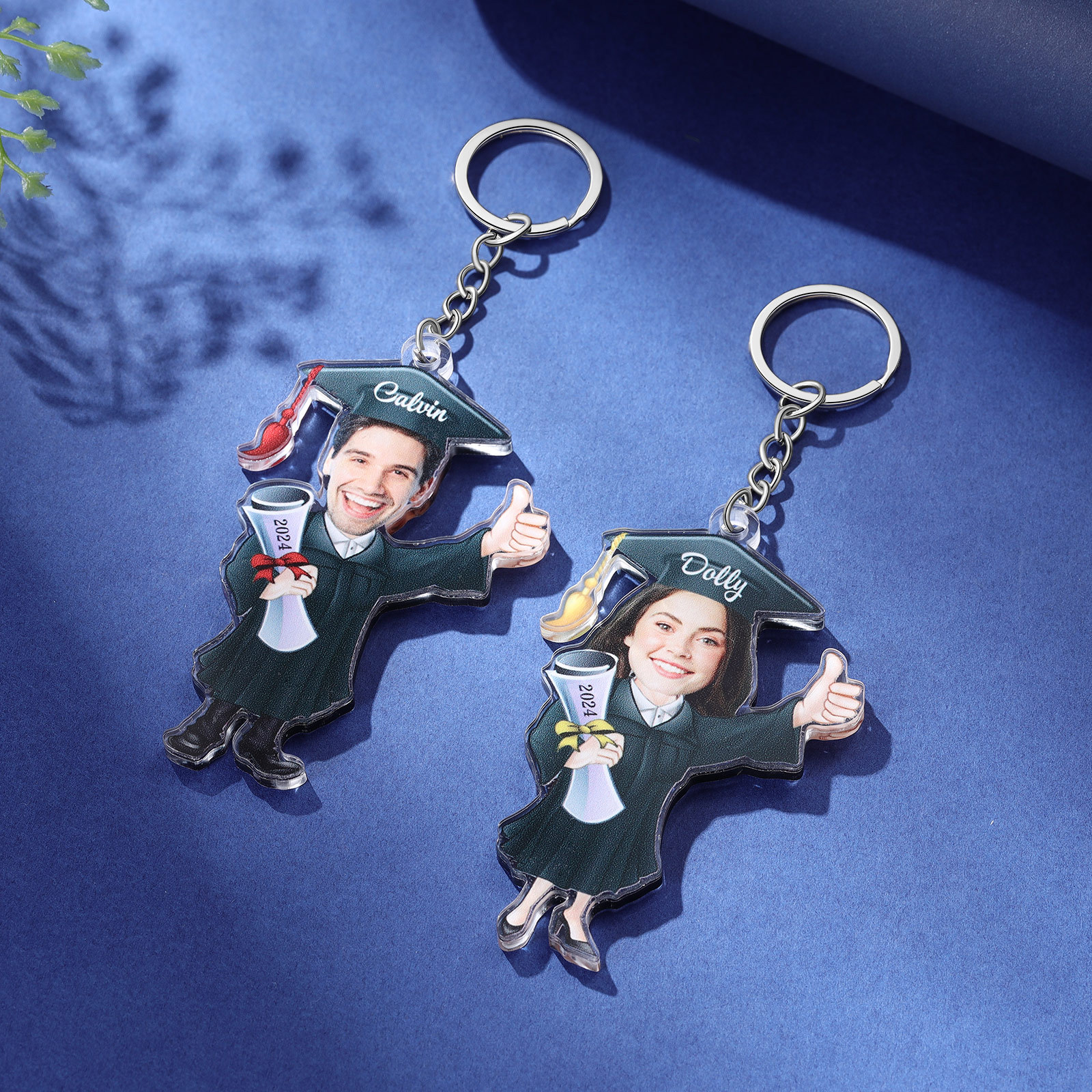Personalized Photo & Name & Year Exquisite Stainless Steel Graduation Keychain Gift For Her/Him