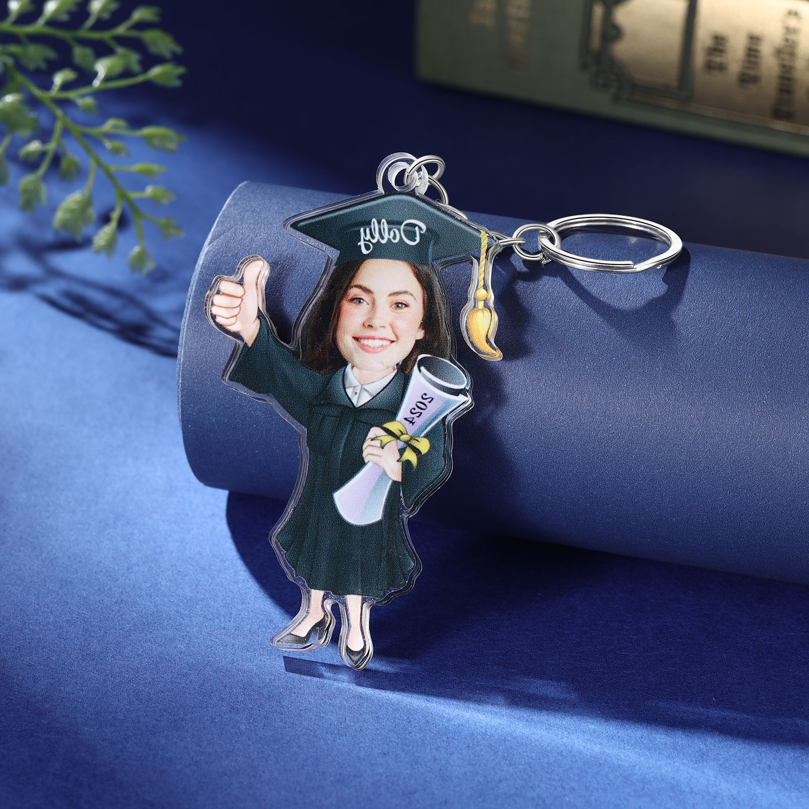 Personalized Photo & Name & Year Exquisite Stainless Steel Graduation Keychain Gift For Her/Him