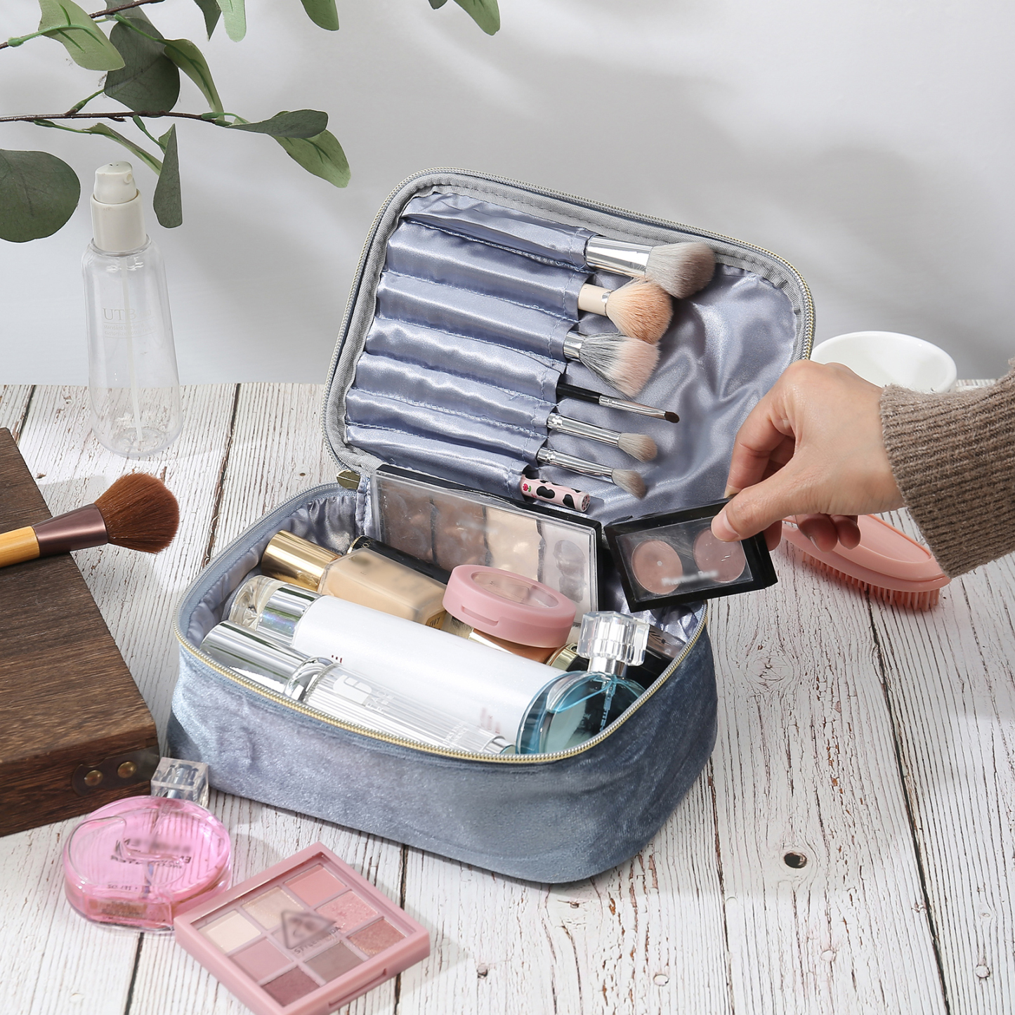 Custom Name and Birthflower Flannel Personalised Travel Cosmetic Makeup Bag - Bridesmaid Wedding Gift for Ladies