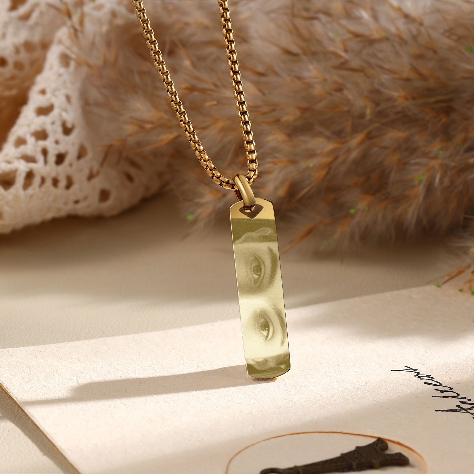 Personalised Eye Photo Necklace - Custom Eye Photo Pendant in Silver, Gold, Black - Christmas Gift for Wife/Sister/Daughter | Jessemade