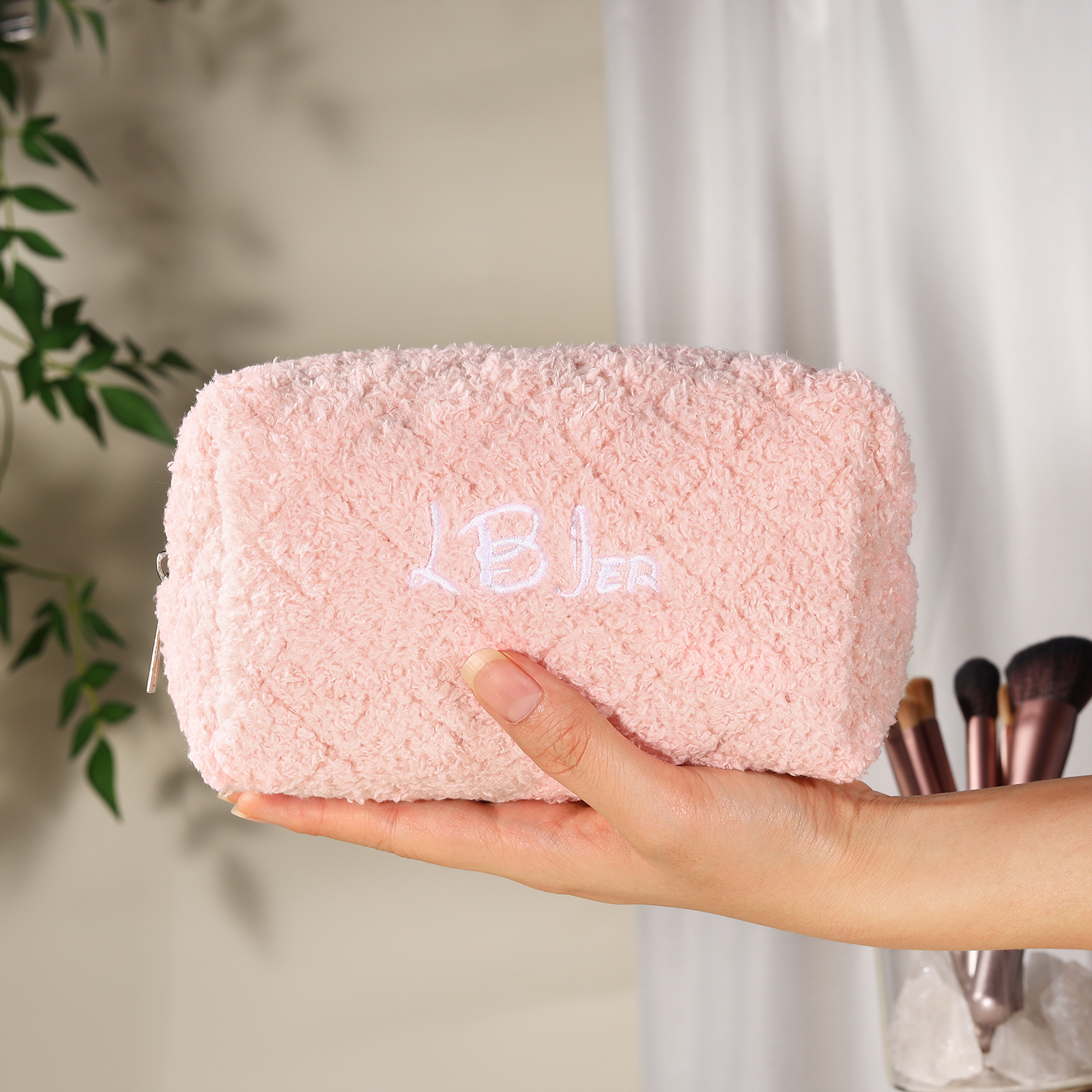 Personalised Embroidered Name Makeup Bag Bridesmaid Cosmetic Pouch Furry Toiletry Organizer Christmas and Bridal Shower Gift Gift for Her | Jessemade