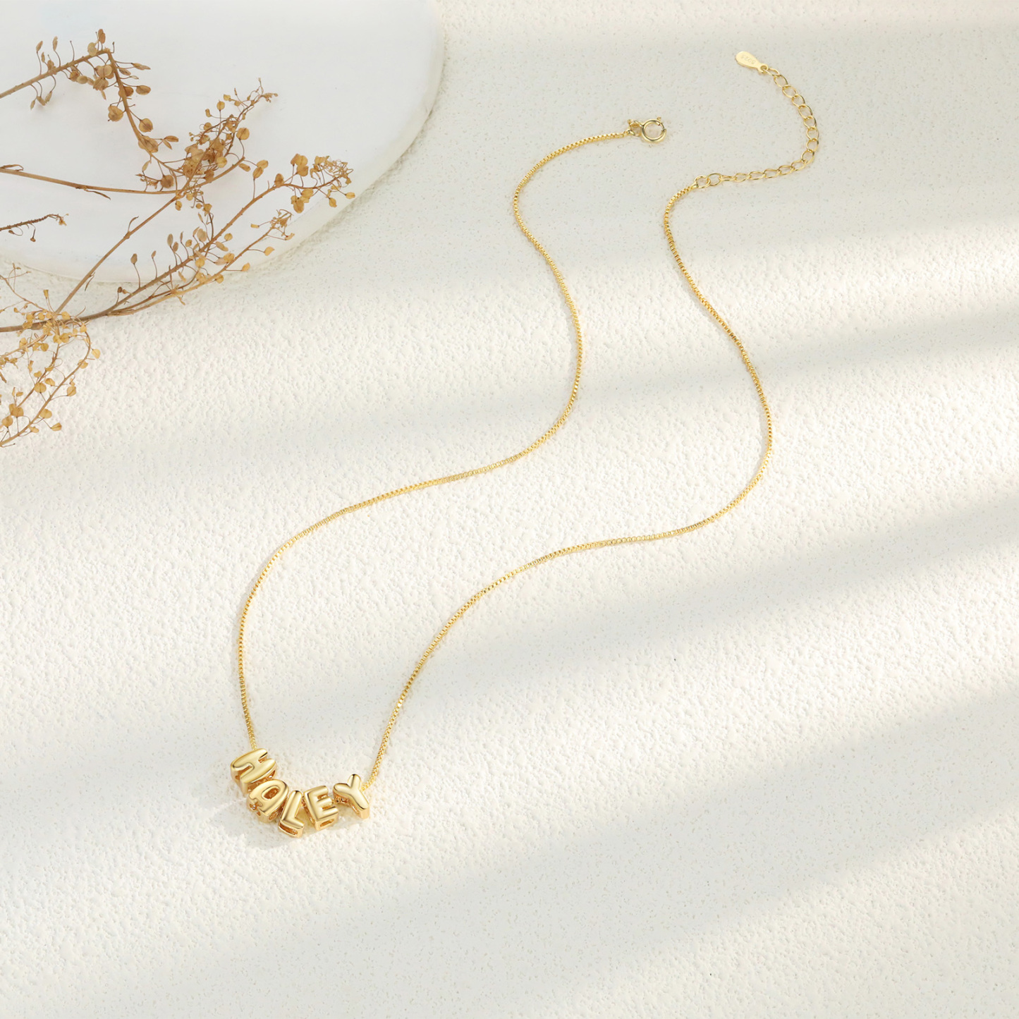 Personalised Gold 5 Letters Necklace – Custom Name Pendant Gift for Family or Friends | Jessemade