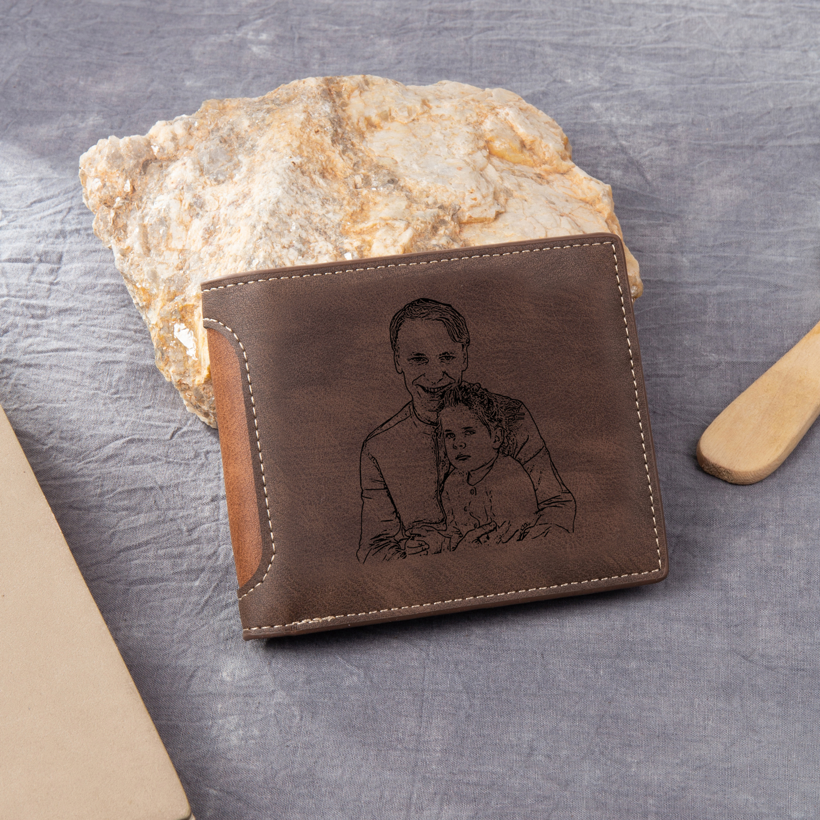 5 Names - Personalised Photo Custom Leather Men's Folding Wallet as a Father's Day Gift for Dad