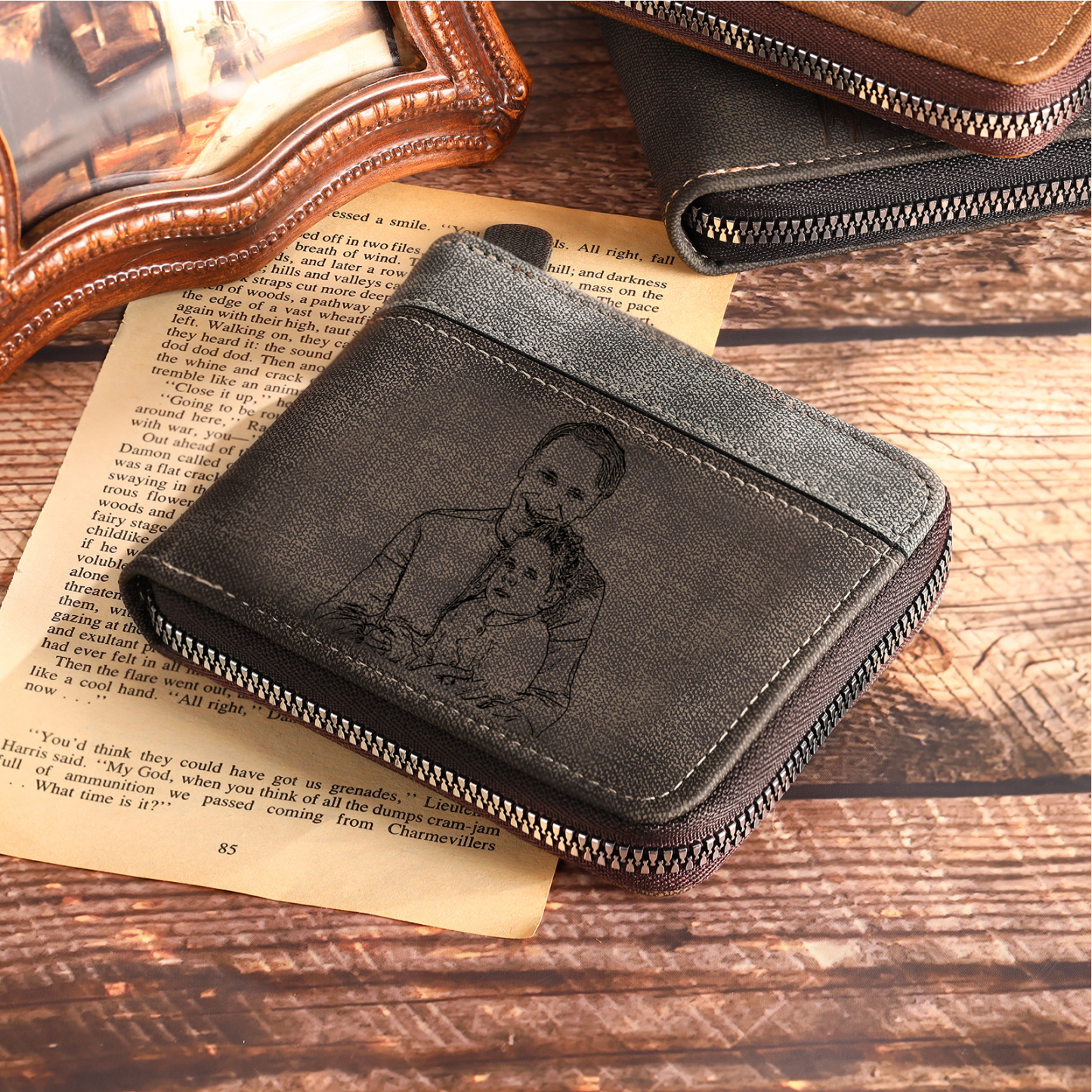 6 Names - Personalised Fist Bump Photo Custom Leather Men's Zipper Wallet as a Father's Day Gift for Dad