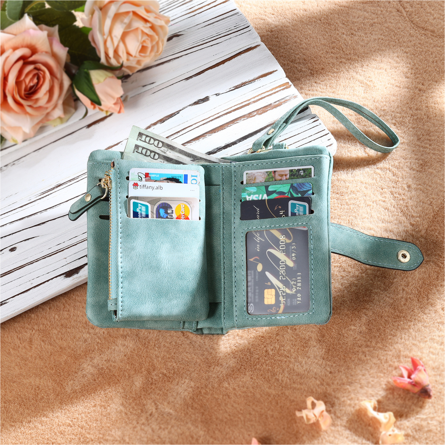 3 Names - Personalized Women's Wallet Customized 3 Names Hand in Hand Folding Women's Wallet Gift for Nan