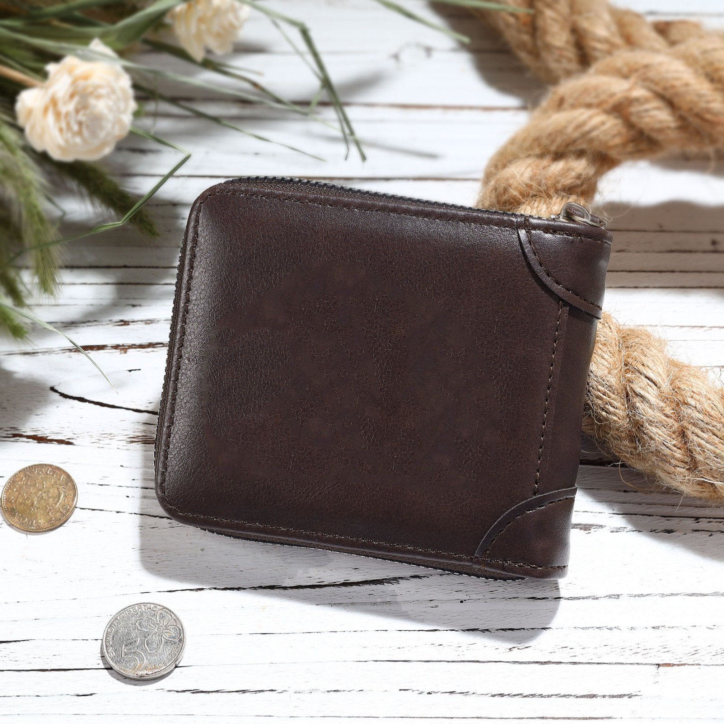 Personalised Wallet for Men with Name – Elegant Men's Gift for Father's Day, Birthday, or Anniversary | Jessemade