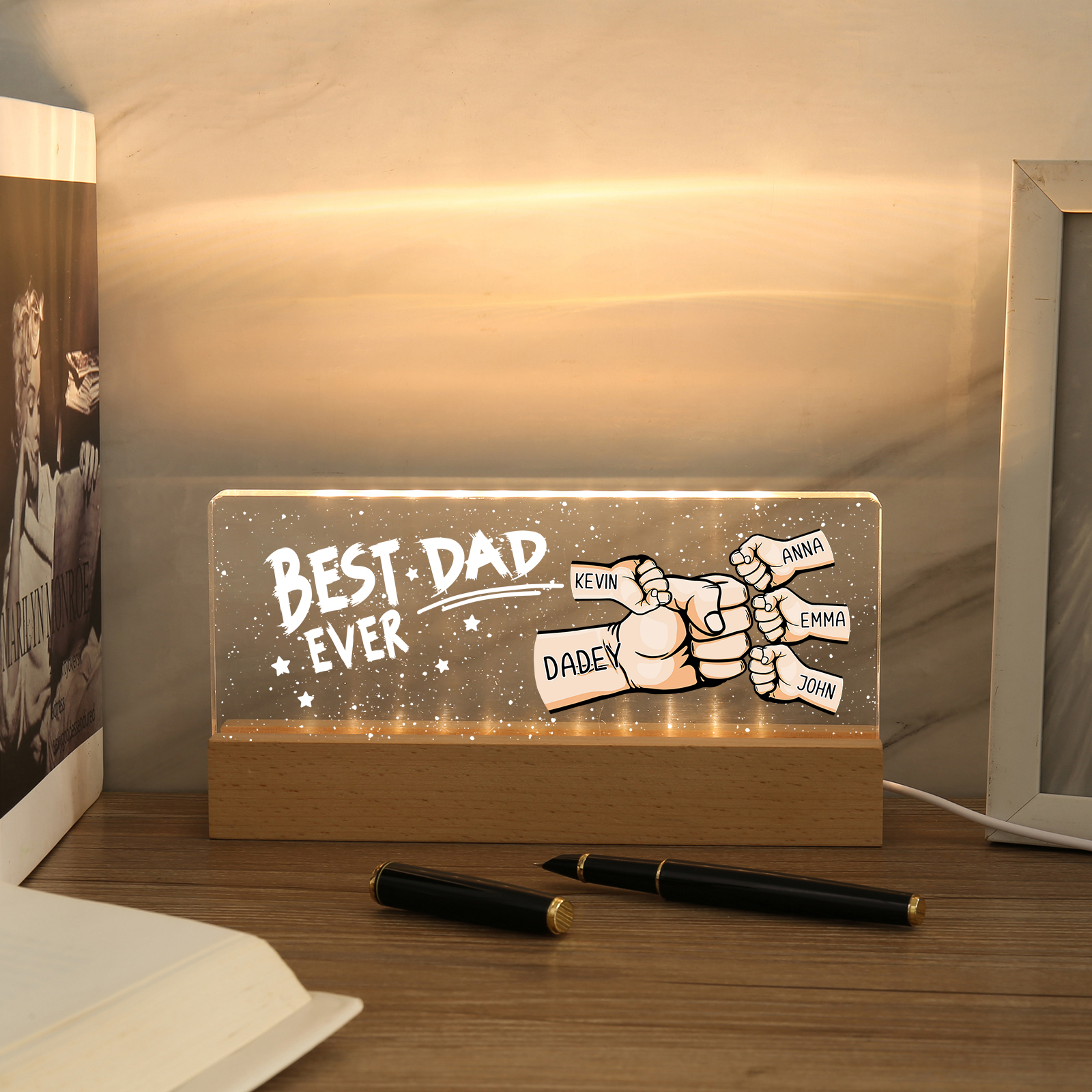 5 Names - Personalised Fist Bump Lamp - Best Dad Ever - Father's Day Gift for Dad