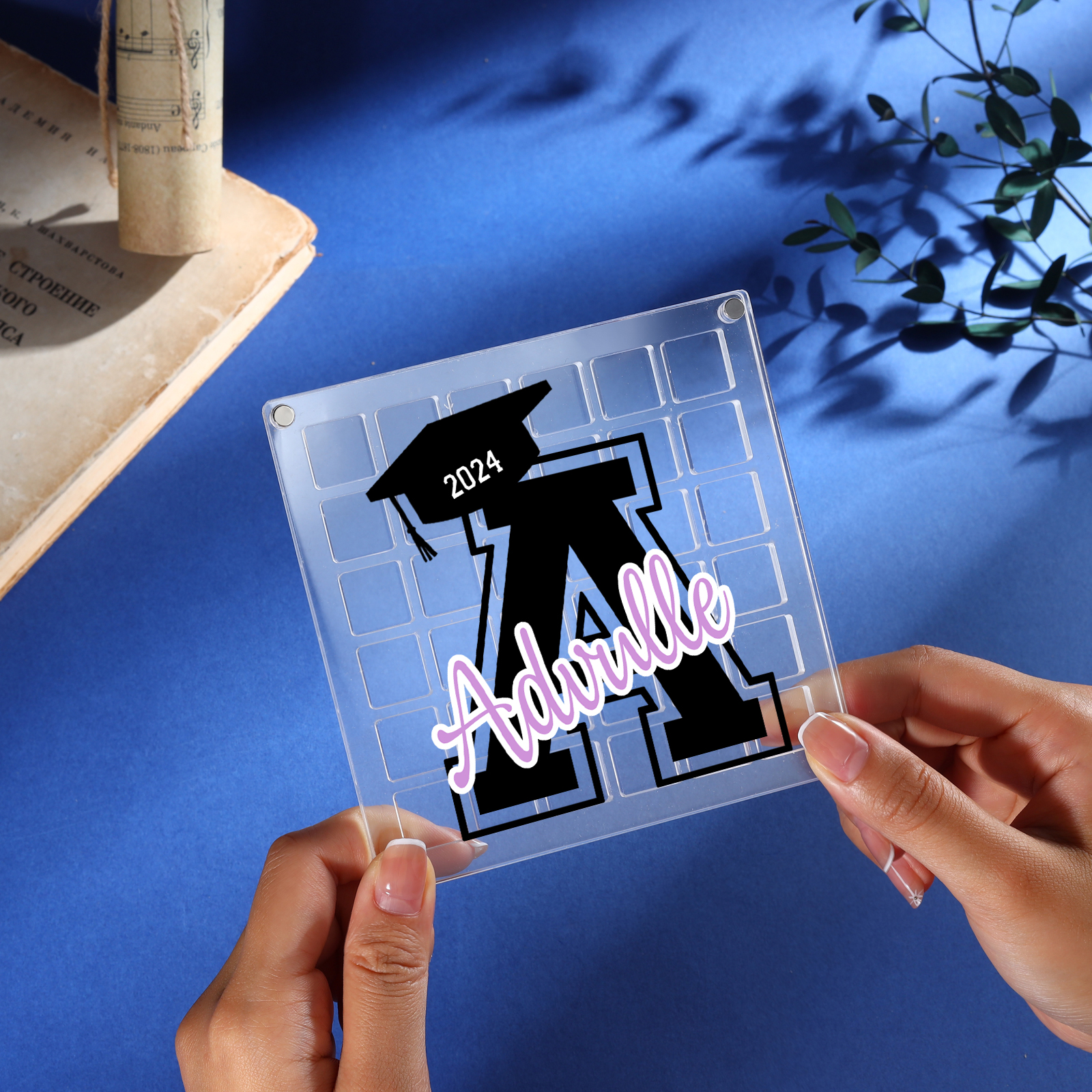 Personalised Acrylic Graduation Gift, Customized Letter、Date and Text Acrylic Ornament Gift For Her/Him