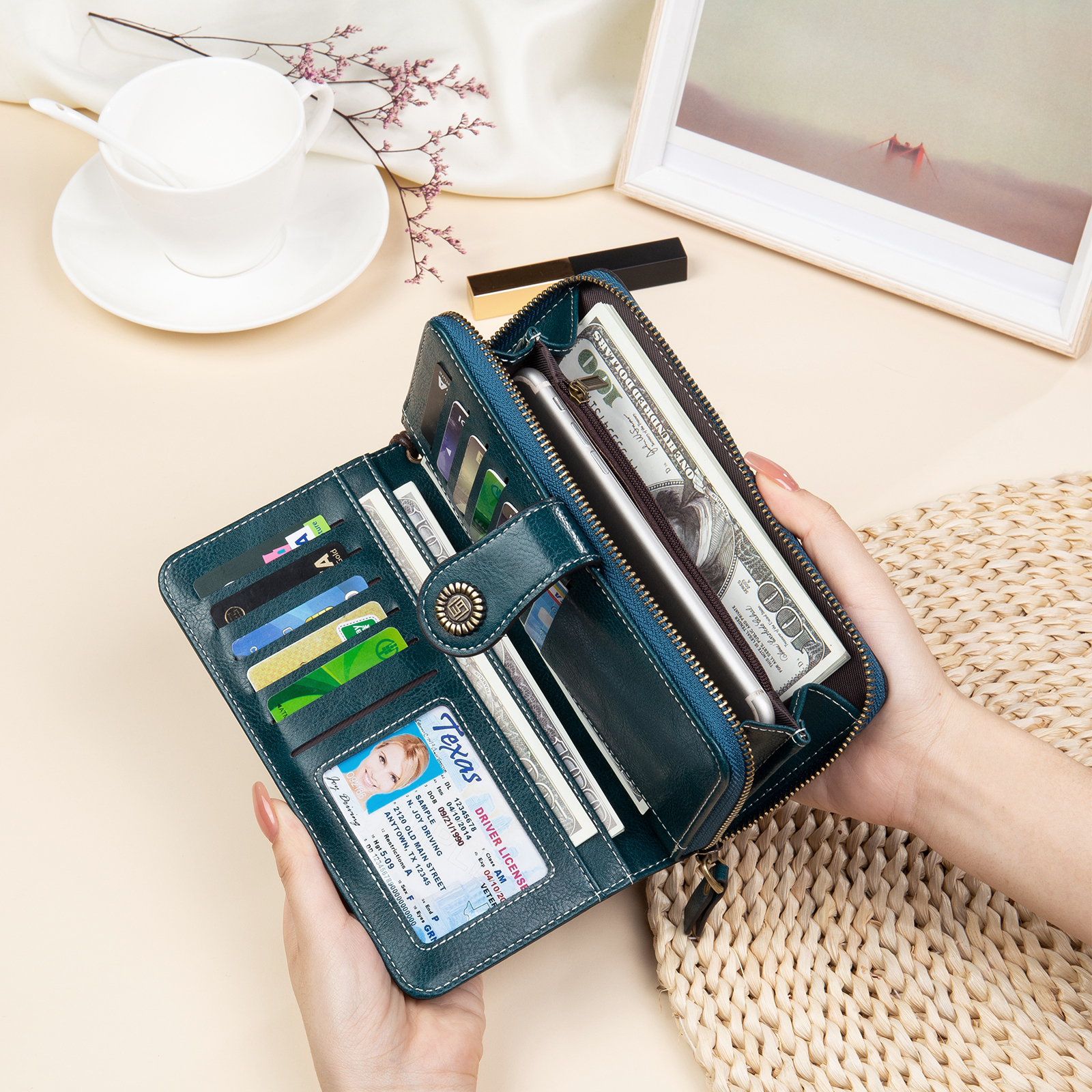 Custom Purse-4 Colors Unisex Purse Personalised Leather Wallet Engraving Names Zip Wallet Gifts for Men Women