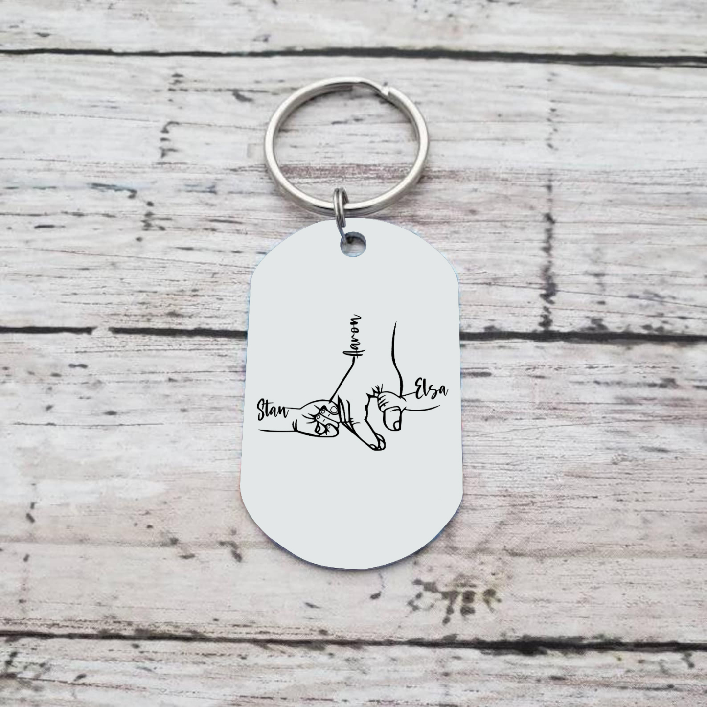 3 Names - Personalised Father Name Holding Keyring Customized Name Keyring Gift for Dad