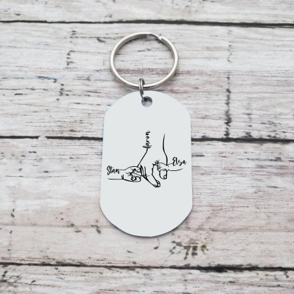 3 Names - Personalised Father Name Holding Keyring Customized Name Keyring Gift for Dad