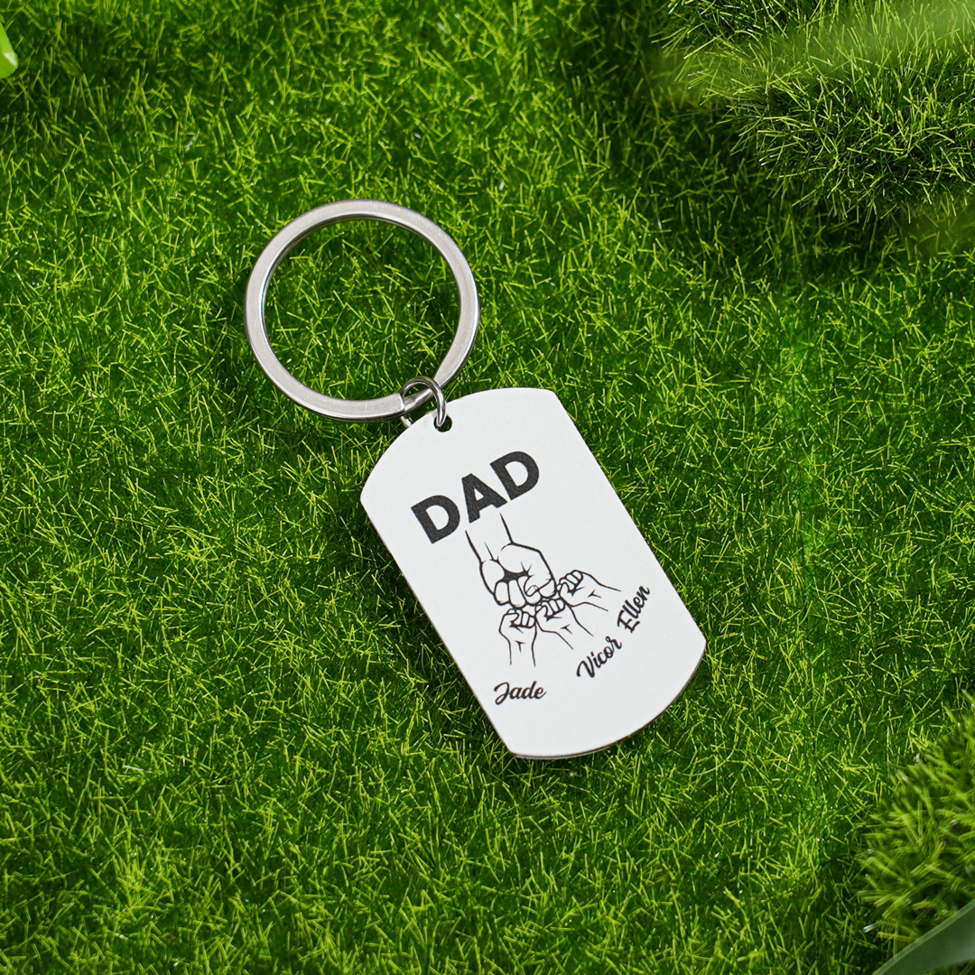 1-3 Names-Personalised Dad's Football Team Fist Keychain Custom Names Gift For Dad/Grandad
