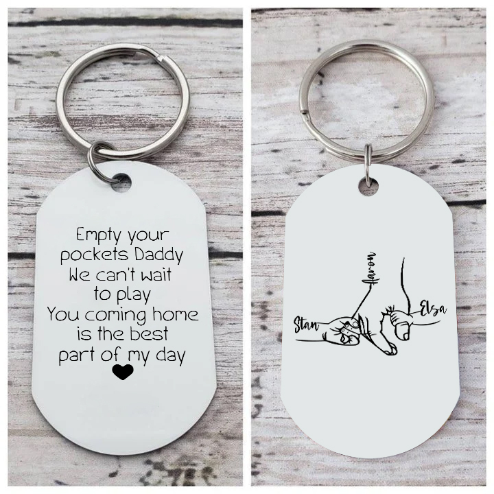 3 Names - Personalised Father Name Holding Keyring Customized Name Keyring Gift for Dad