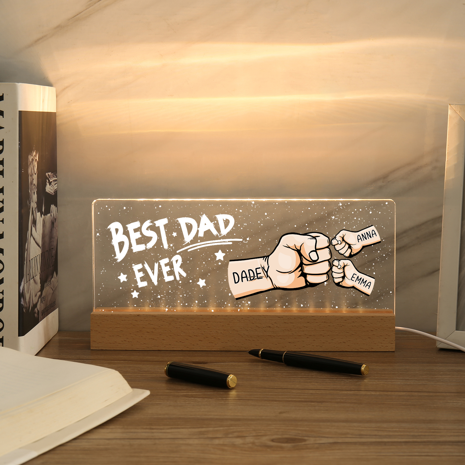 3 Names - Personalised Fist Bump Lamp - Best Dad Ever - Father's Day Gift for Dad