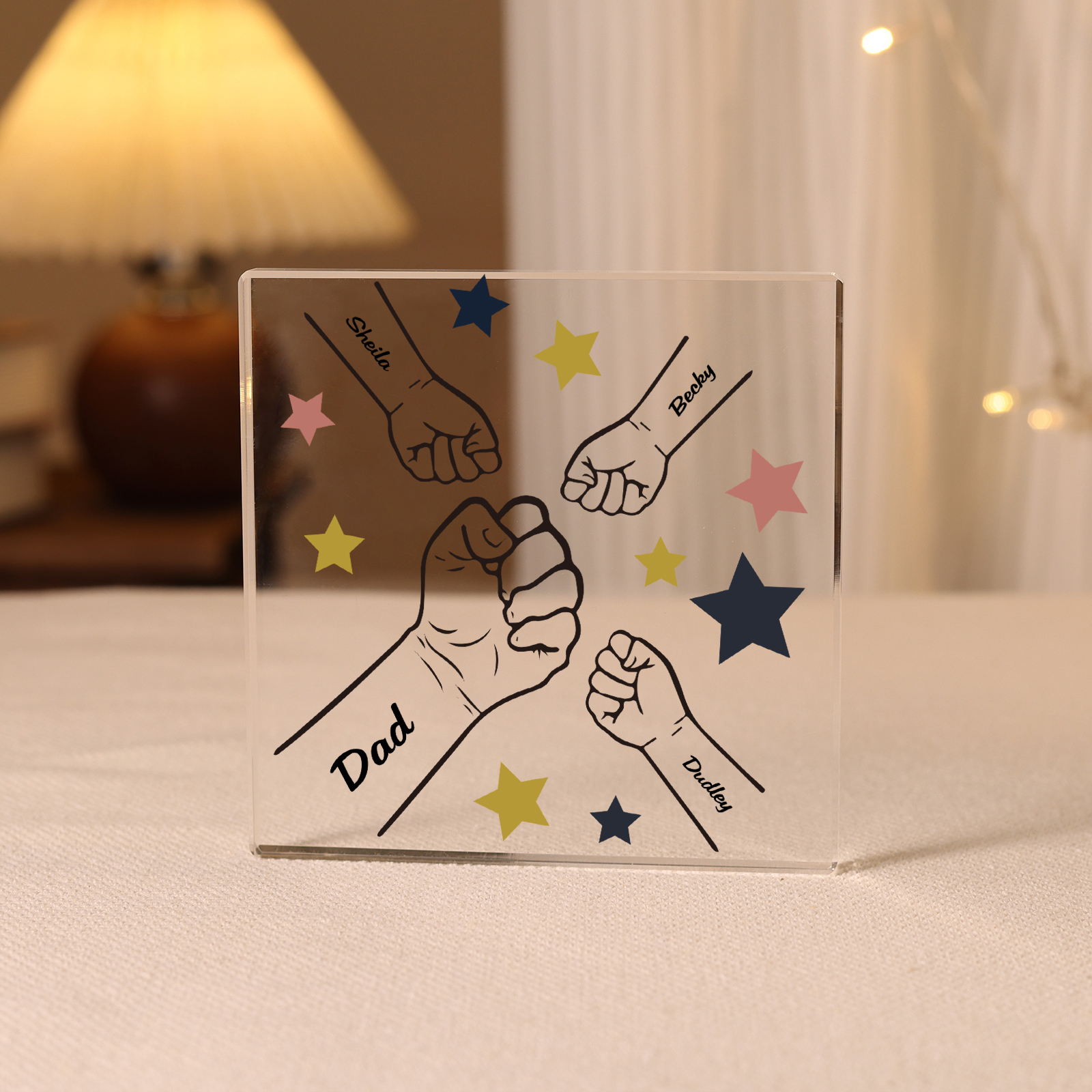 4 Names - Personalised Fist Bump Family Acrylic Keepsake Customized Name Acrylic Home Decor Gift for Dad