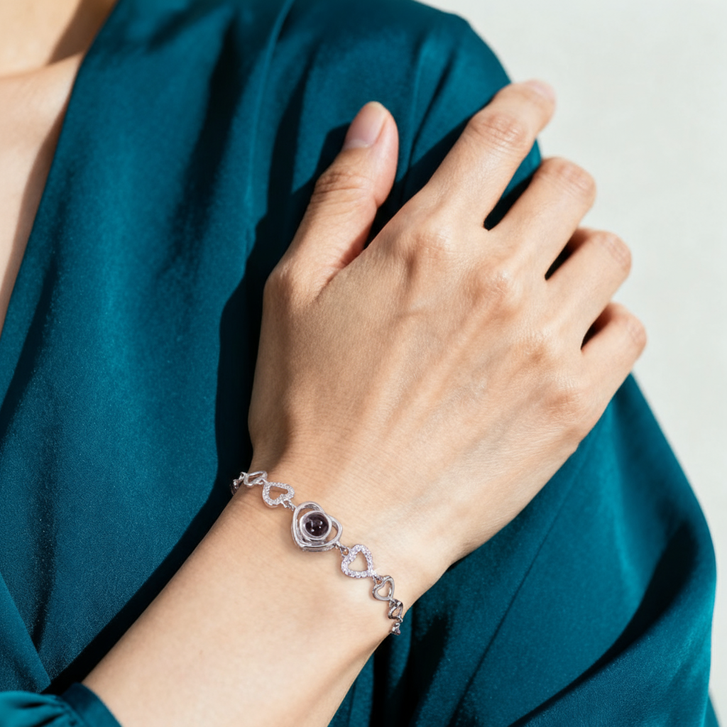 Personalised Heart Projection Bracelet with 1 Photo