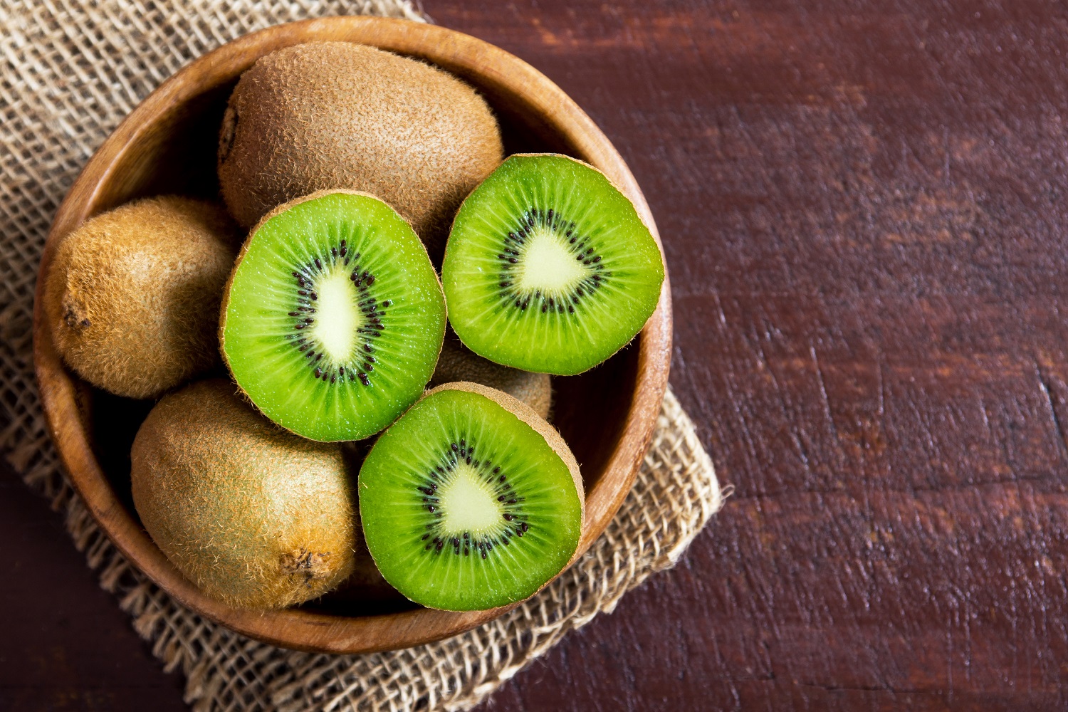 A guide to growing kiwi from seed