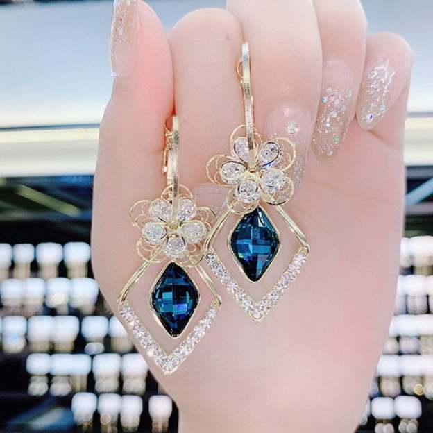 (🌸New Spring) Blue Crystal Petal Earrings-POIULTD