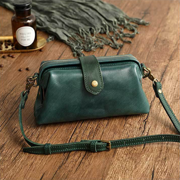 🔥CHRISTMAS PRE-SALE 48% OFF👜PREMIUM RETRO HANDMADE BAG🎁-POIULTD