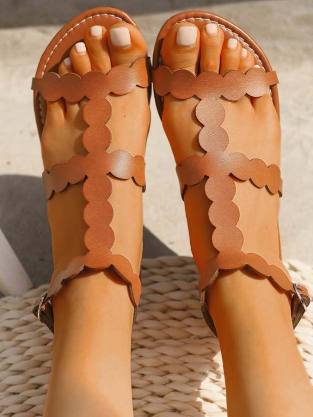 The New Large Size Women's Shoes Retro Posmian Wind Hollow Slope And Female Clip Toes Sandal Clip-POIULTD