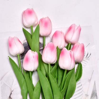 💥UV Resistant Lifelike Artificial Tulips Flowers💐