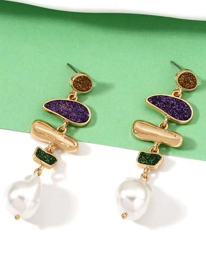 Ladies Carnival Pearl Fashionable Versatile Temperament Light Luxury Earrings-POIULTD