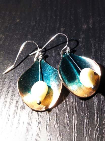Vintage Green Leaf Pearl Earrings-POIULTD