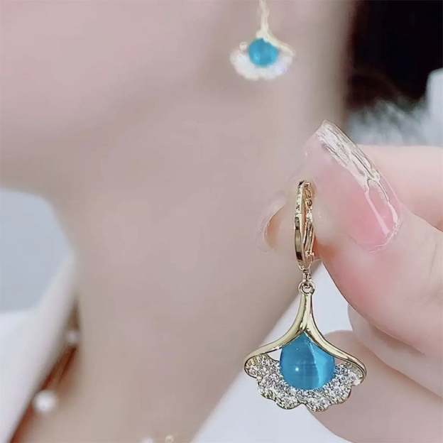 Apricot Leaf Opal Earrings-POIULTD