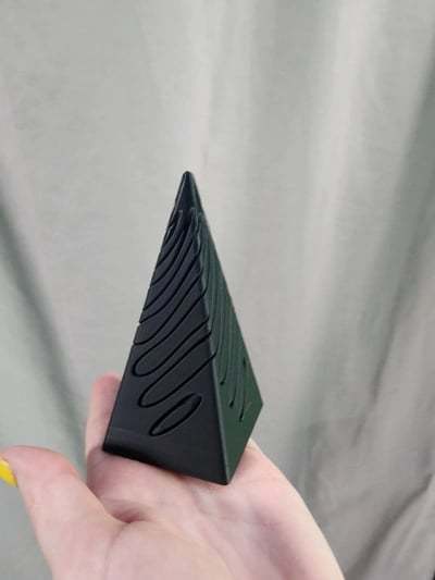 🔥Impossible Pyramid Passthrough Sculpture🗼