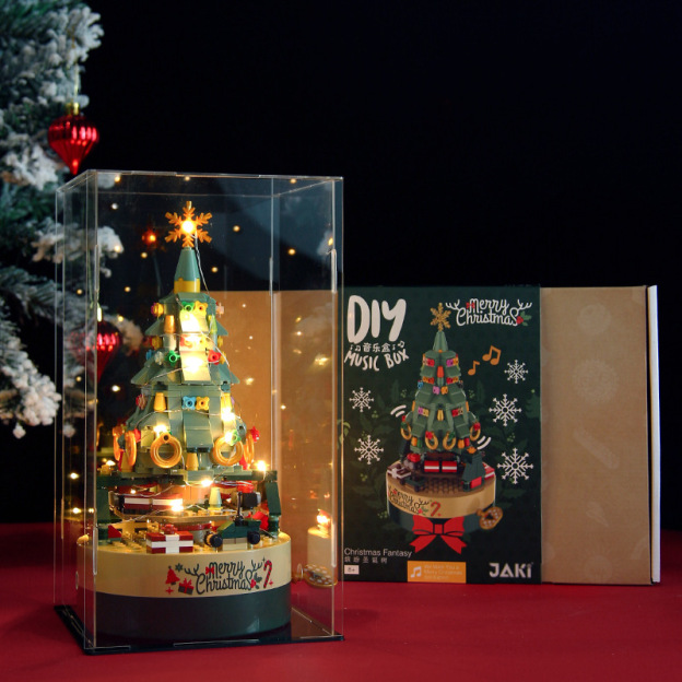 Christmas tree music box built with 361 building blocks