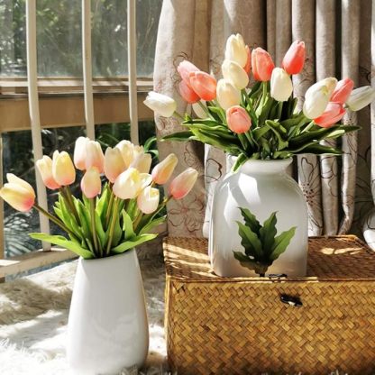 💥UV Resistant Lifelike Artificial Tulips Flowers💐