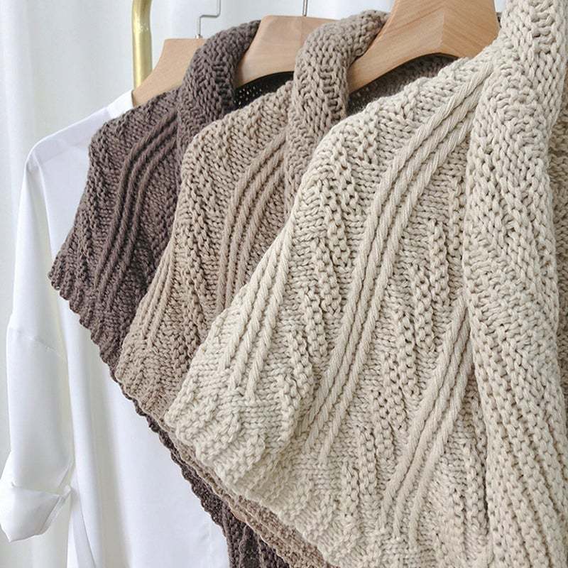 Knitted Triangle Shawl with Leather Buckle-POIULTD