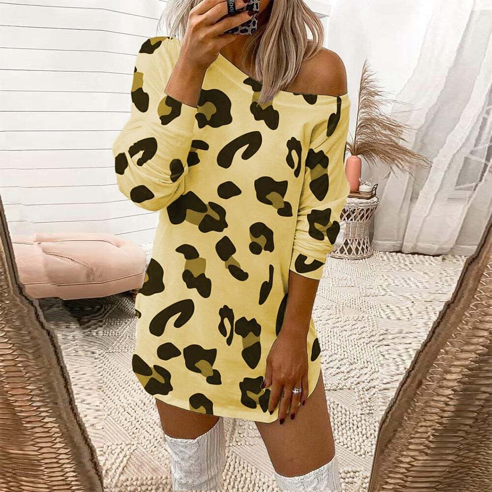 Leopard Print Off-the-shoulder Long-sleeved T-shirt-POIULTD