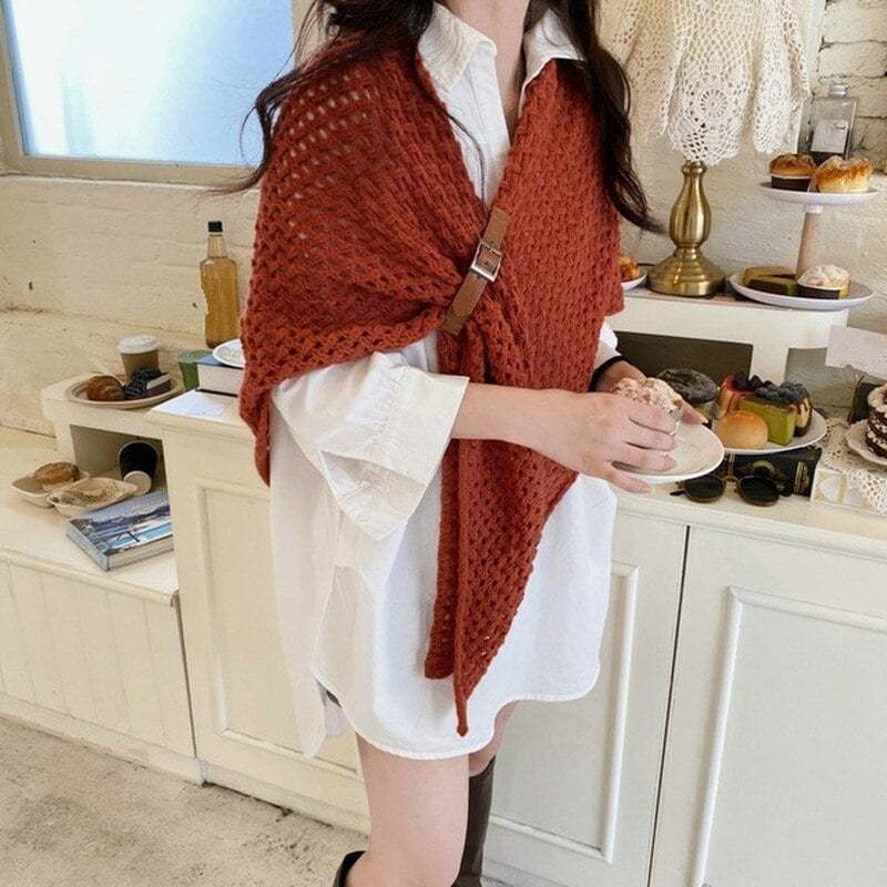 Knitted Triangle Shawl with Leather Buckle-POIULTD
