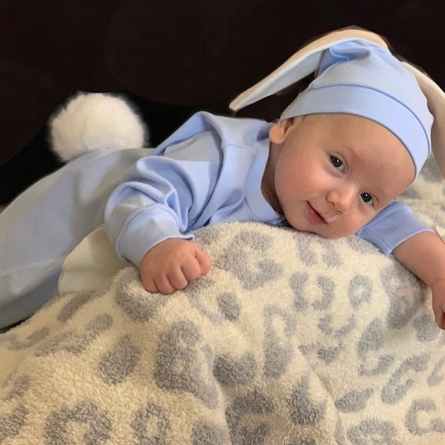 Personalized Bunny Outfit For Baby - 🐰Embroidery Name