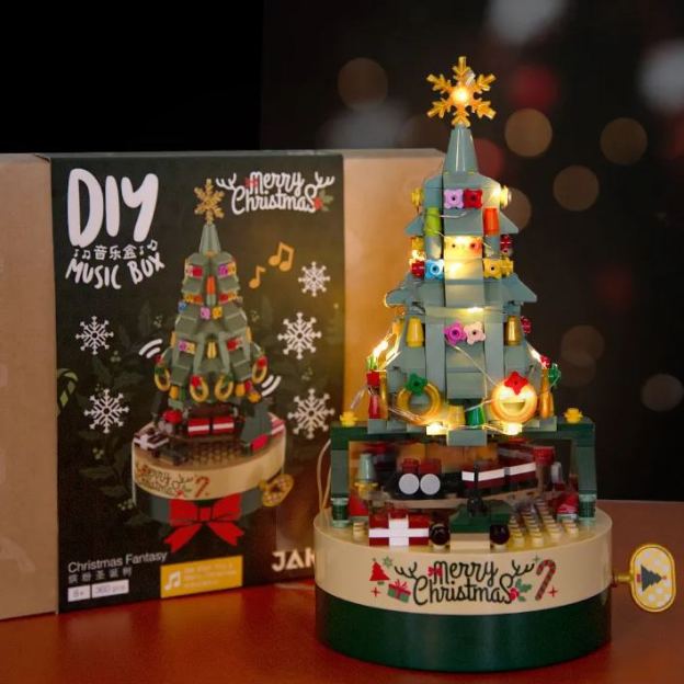 Christmas tree music box built with 361 building blocks