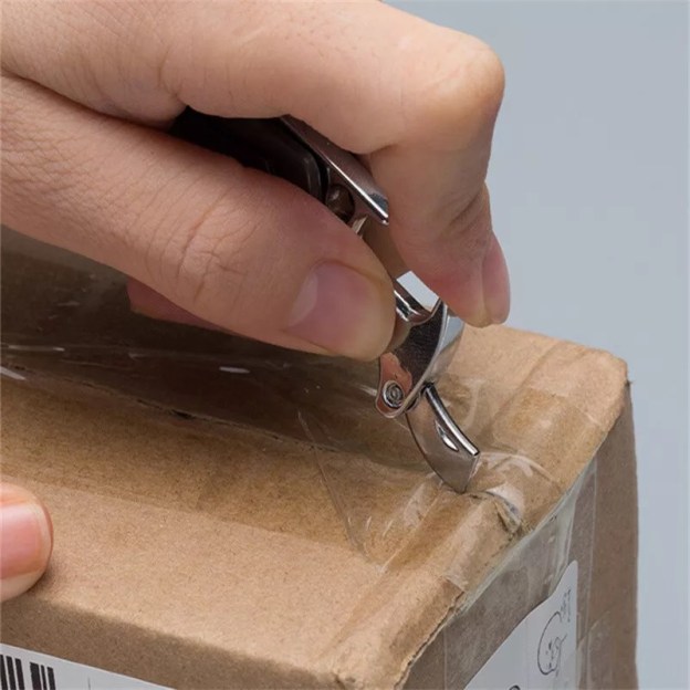 Multifunctional 5-in-1 Keychain