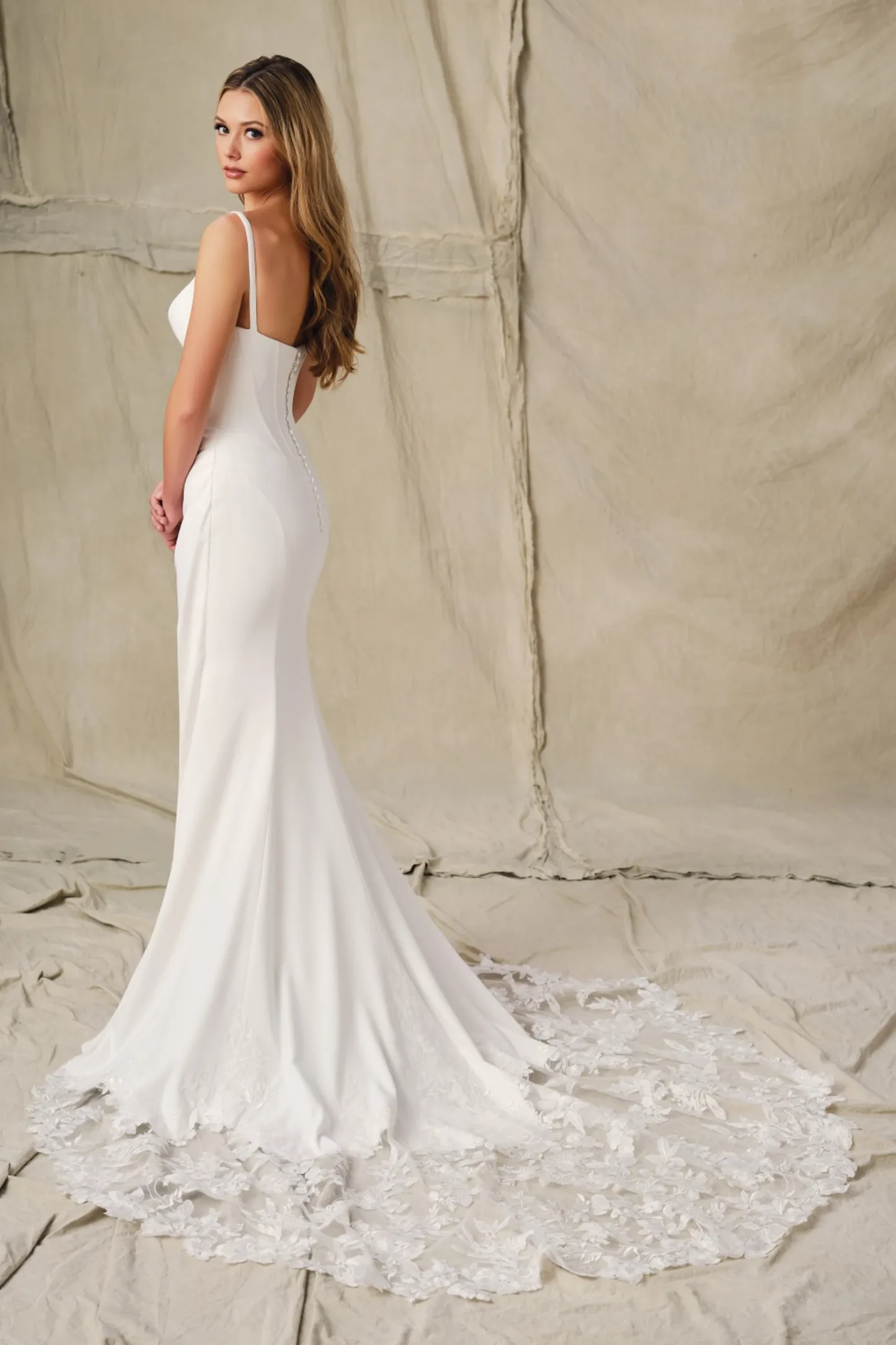 Mermaid Sweetheart Lace Appliques Basque Wedding Dress Enchanting by Mon Cheri E424