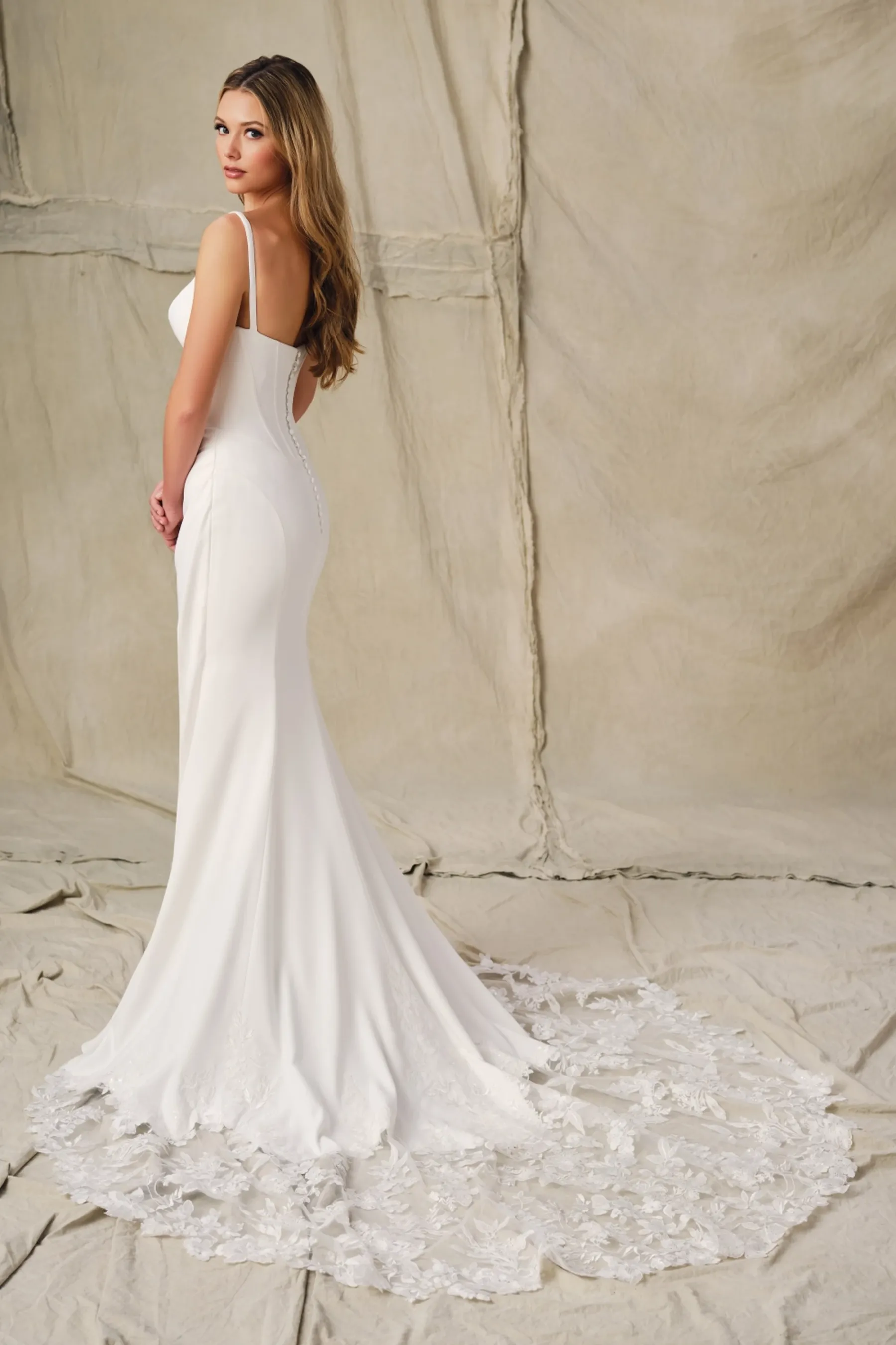Mermaid Sweetheart Lace Appliques Basque Wedding Dress Enchanting by Mon Cheri E424