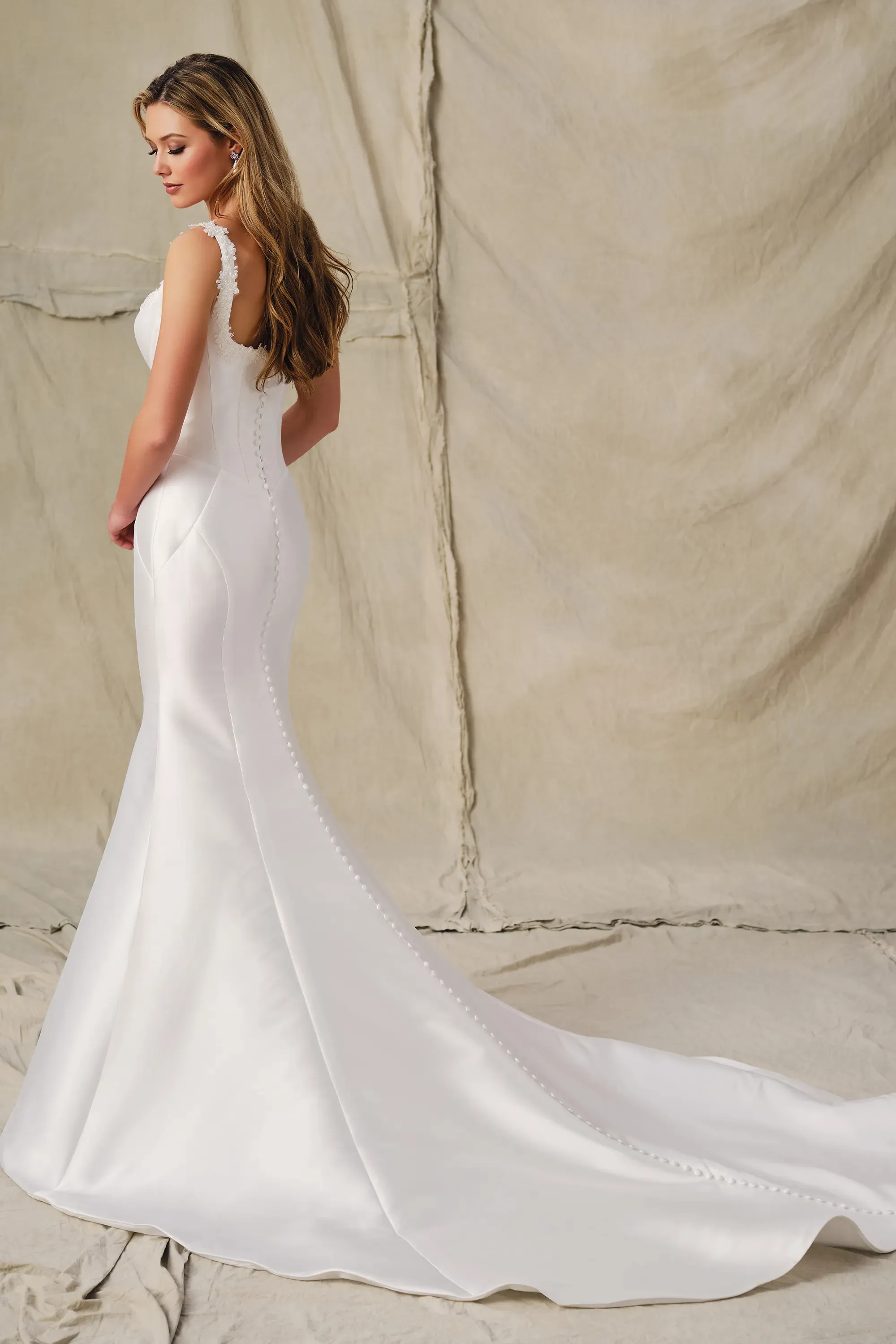 Mermaid Sweetheart Mikado Wedding Dress Enchanting by Mon Cheri E428