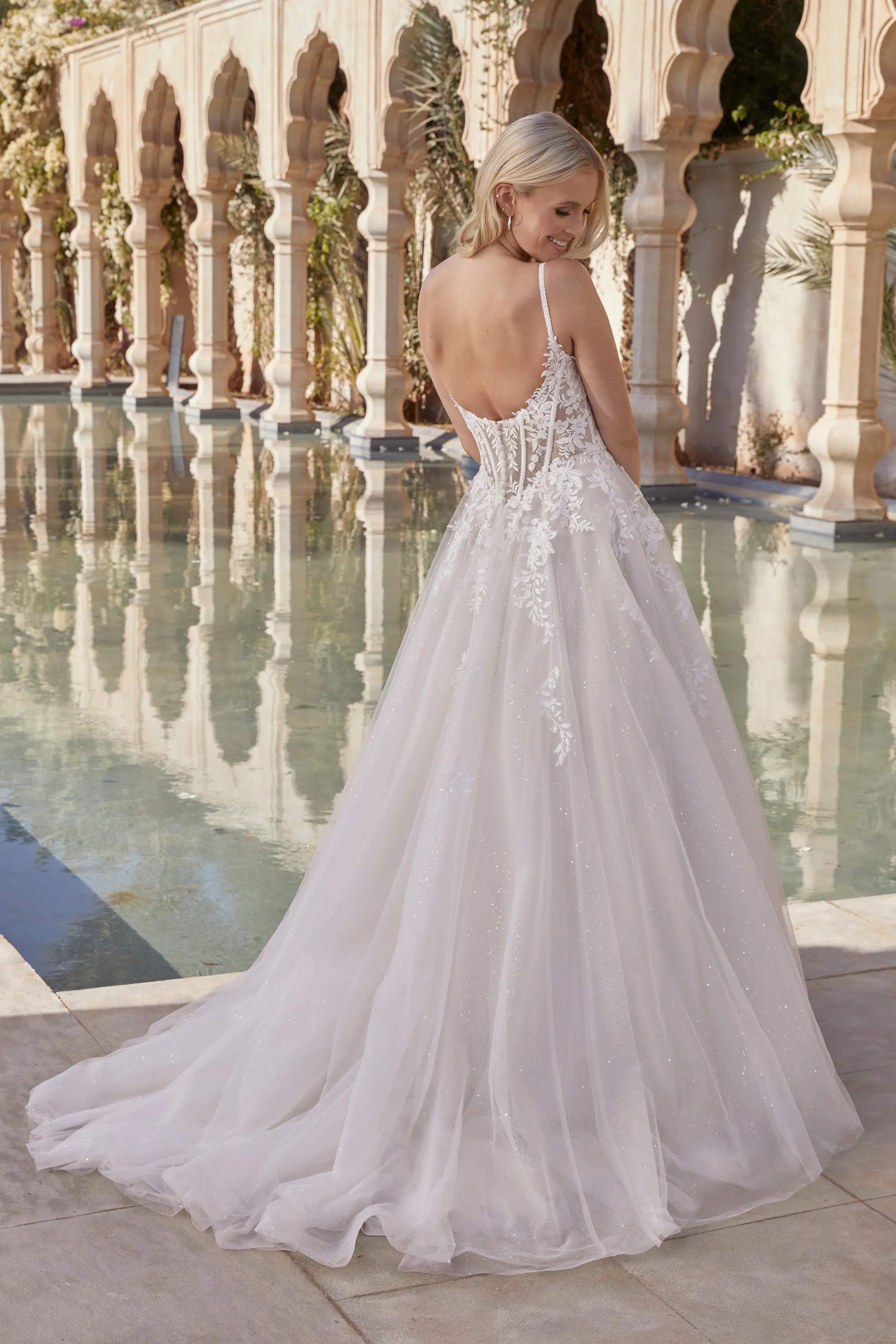 Ball Gown Sparkle Tulle Lace Sweep Train Basque Waist Wedding Dress 44438