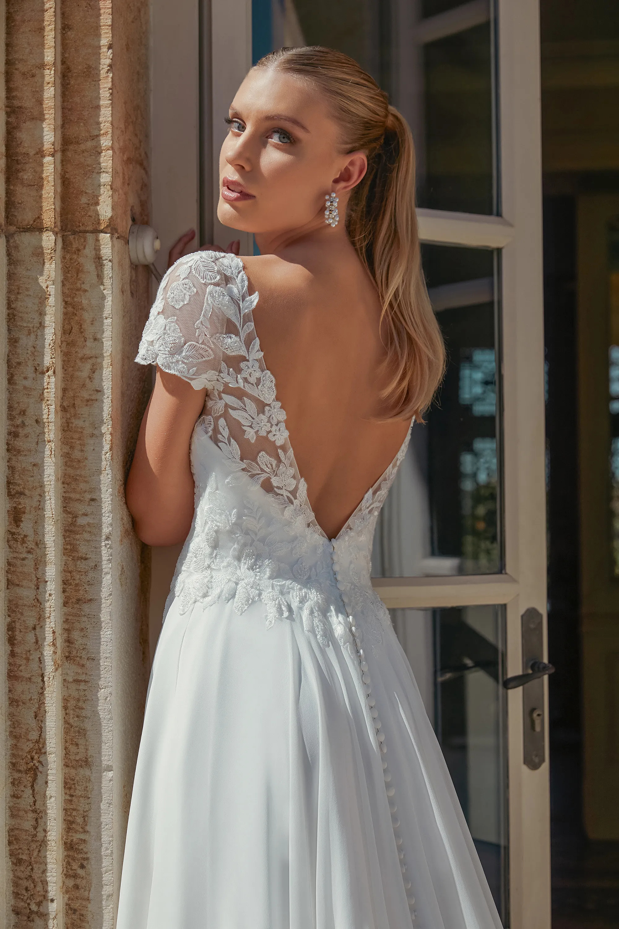 Classics A-Line Illusion Sequins Chiffon Chapel Wedding Dress 44460
