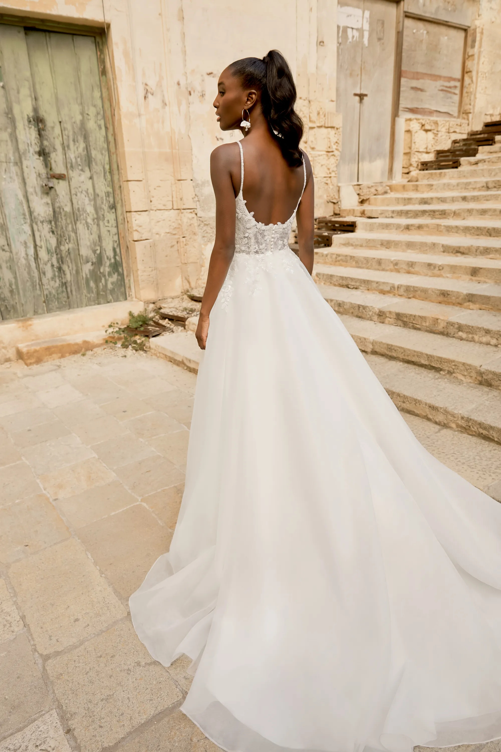 A-Line Scoop Sequins Organza Chapel Length Train Wedding Dress 44497    