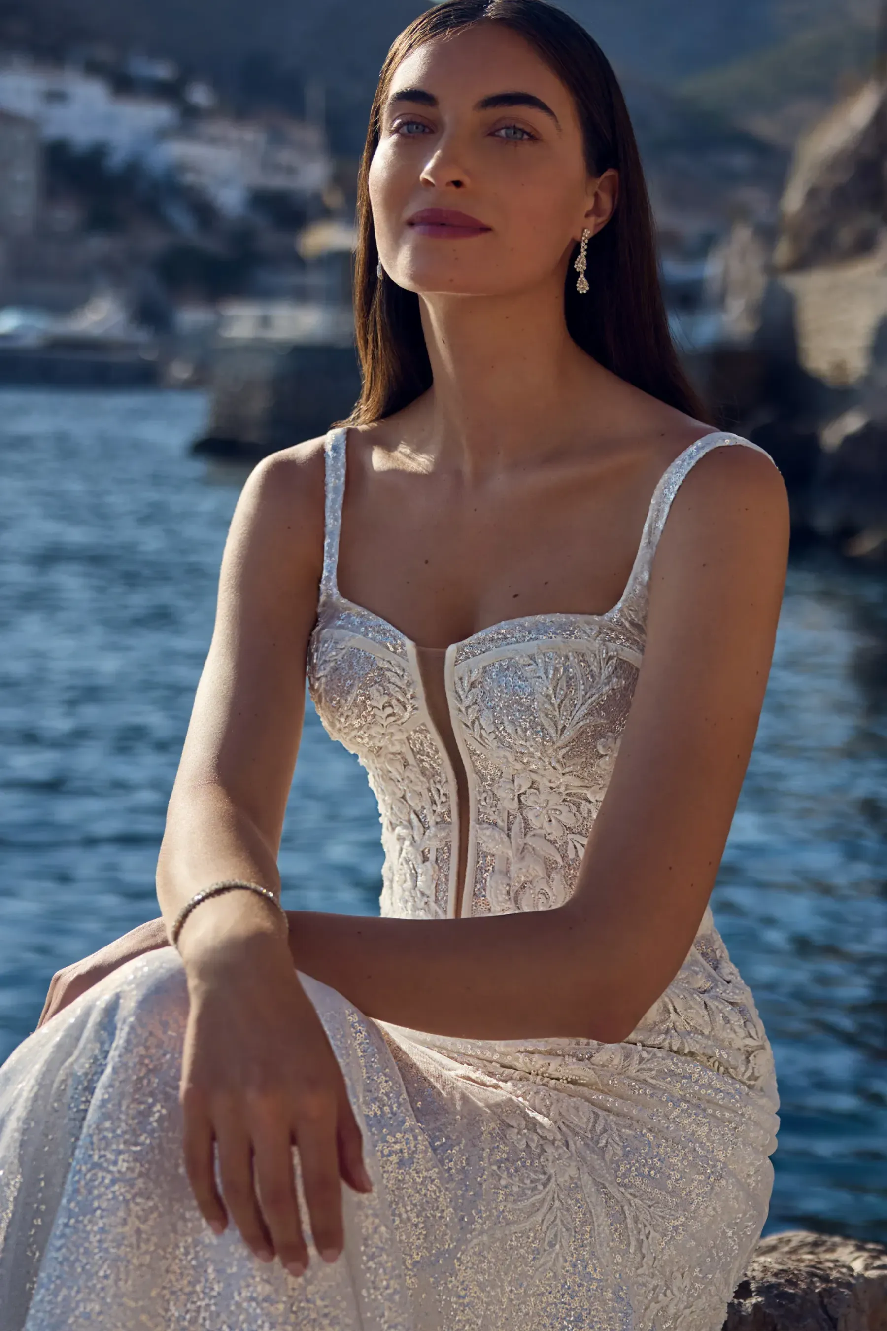 Glamorous Wedding Dress with Dramatic Lace Train #Sophia Tolli Y3196